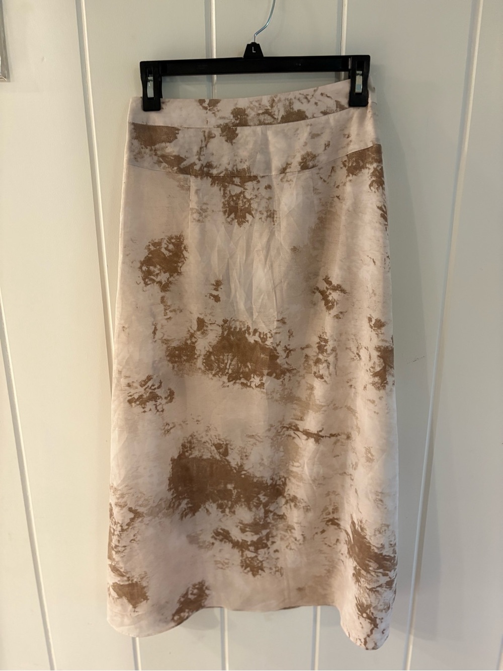 easel Cream and Tan Tie-Dye Midi Skirt